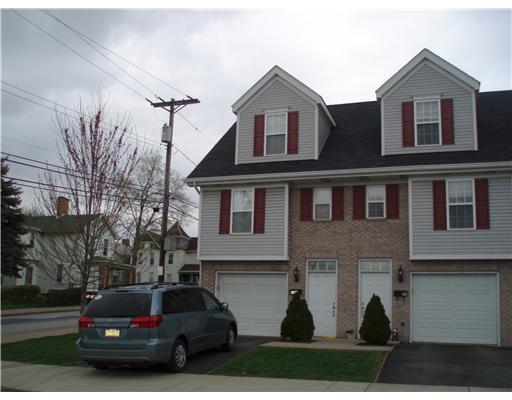 502 Jefferson Street Rochester, PA 15074 - Photo 2 of 7 Exterior Front.