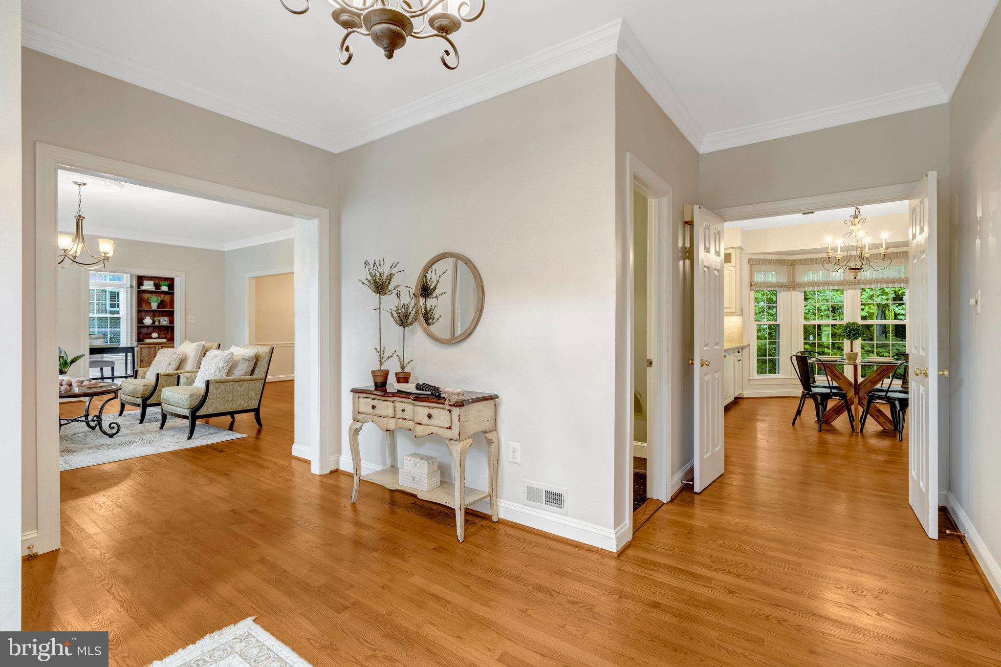 11181 Longwood Grove Drive Reston, VA 20194 - Photo 5 of 94 a view of a living room and dining room