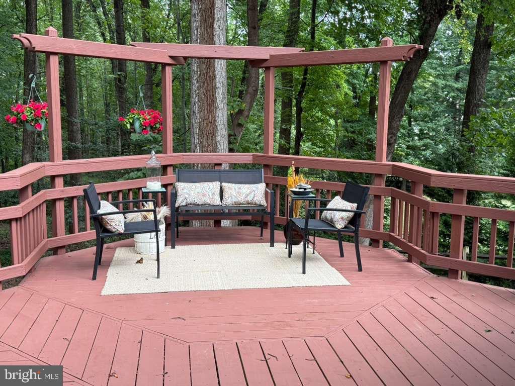 11181 Longwood Grove Drive Reston, VA 20194 - Photo 80 of 94