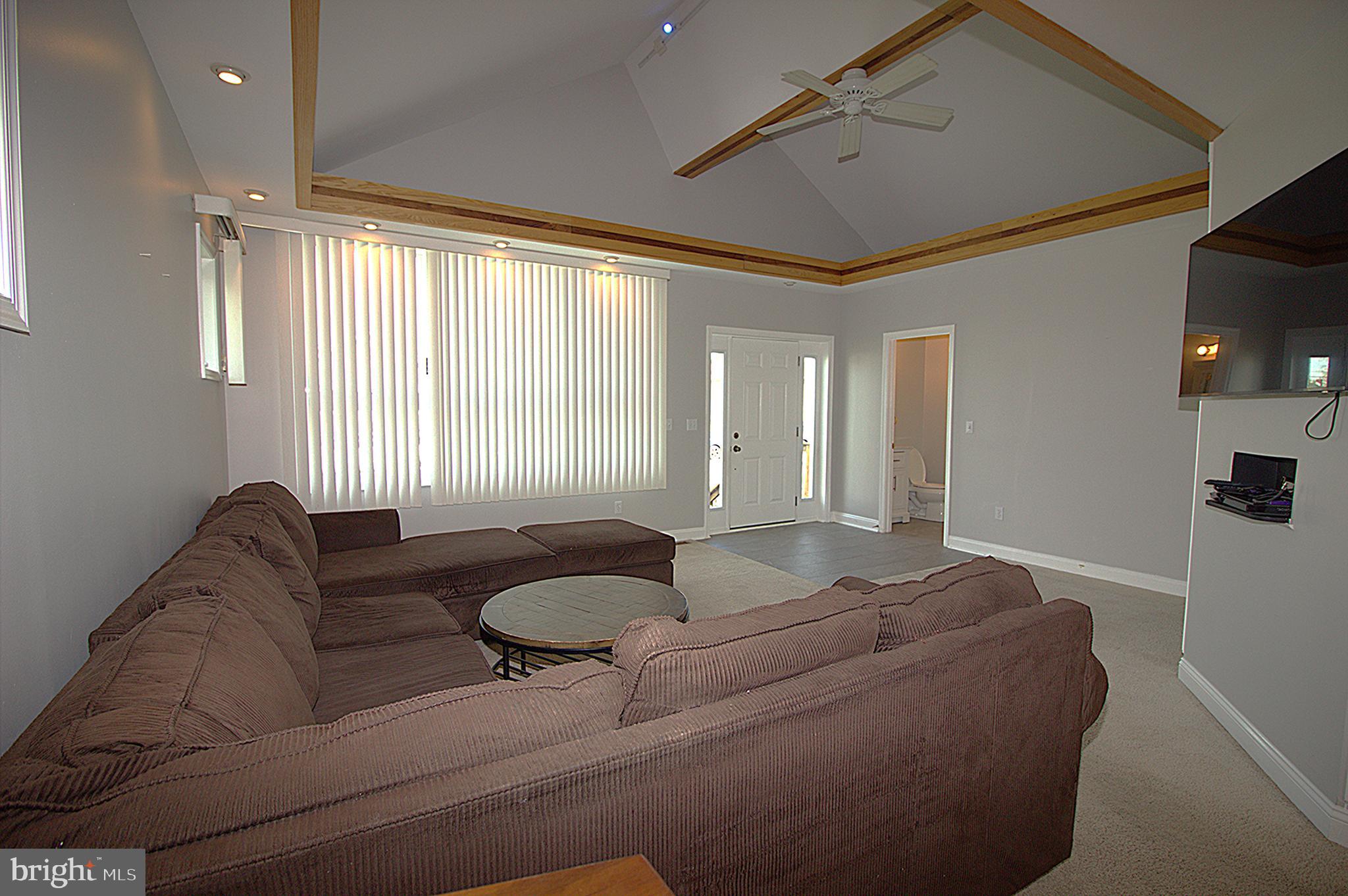 2919 Ritchie Avenue Baltimore, MD 21219 - Photo 7 of 23