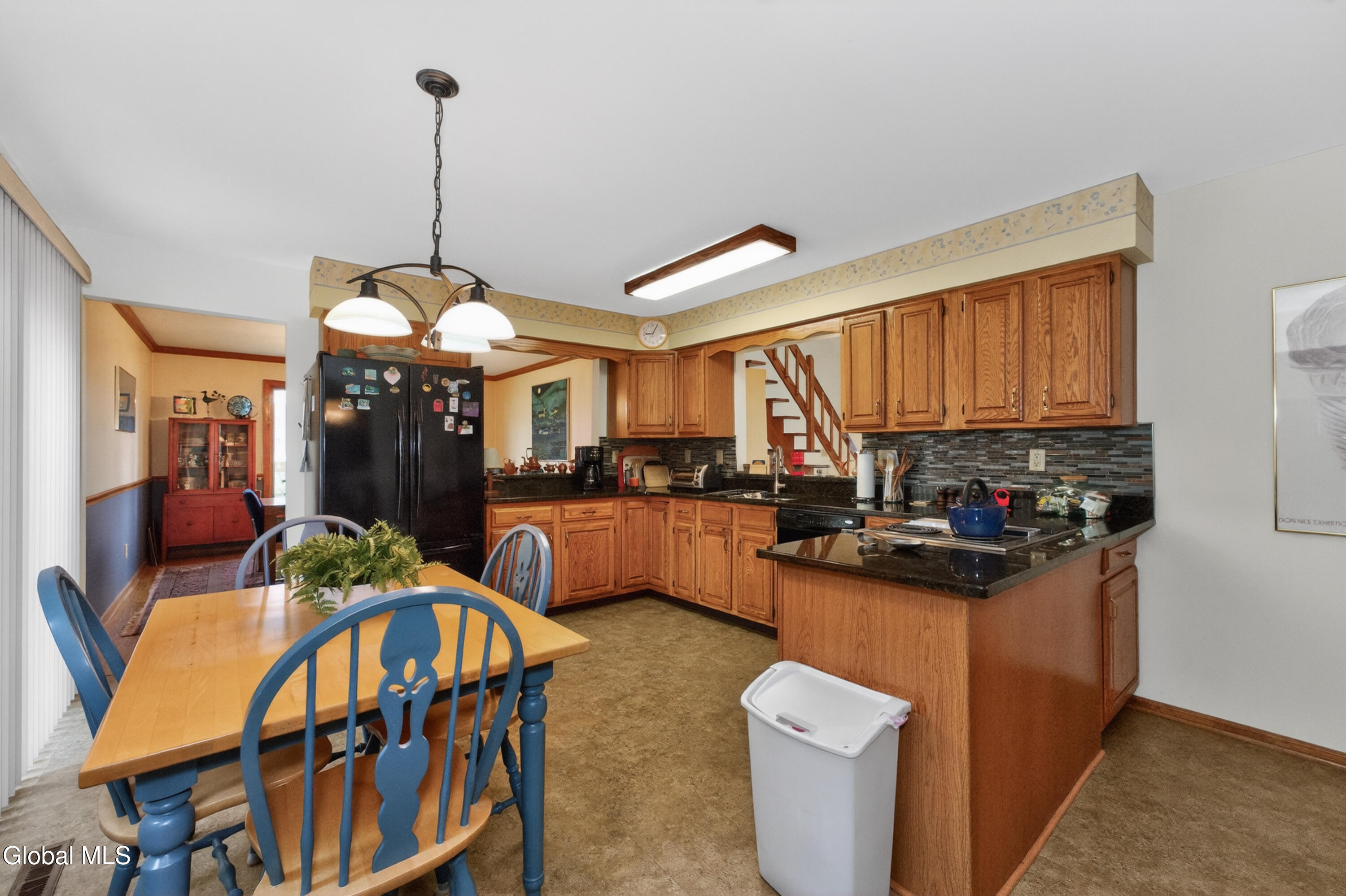 10 Durham Way Clifton Park, NY 12065 - Photo 20 of 50 3 Kitchen 4