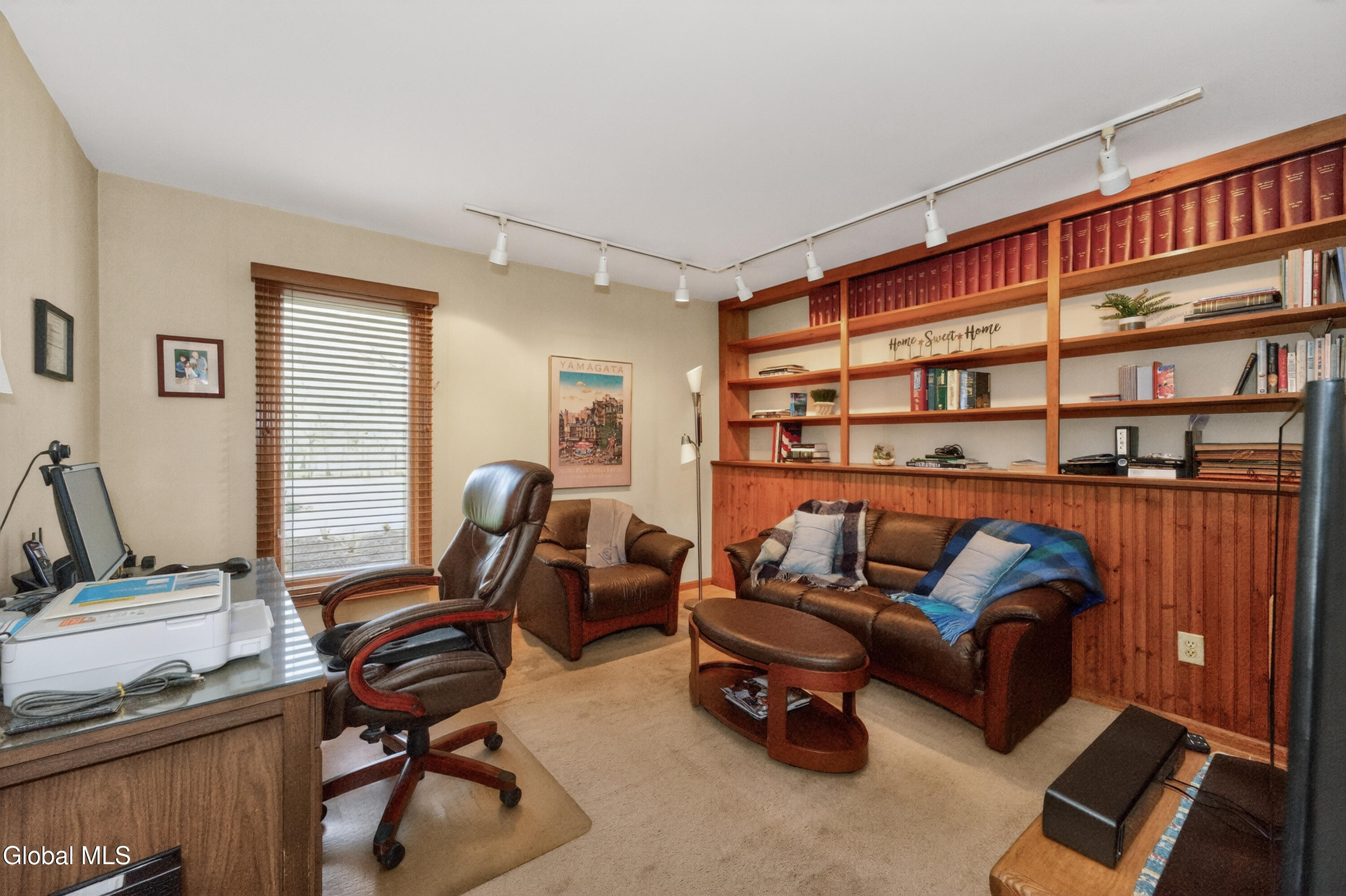 10 Durham Way Clifton Park, NY 12065 - Photo 22 of 50 4 Office 1
