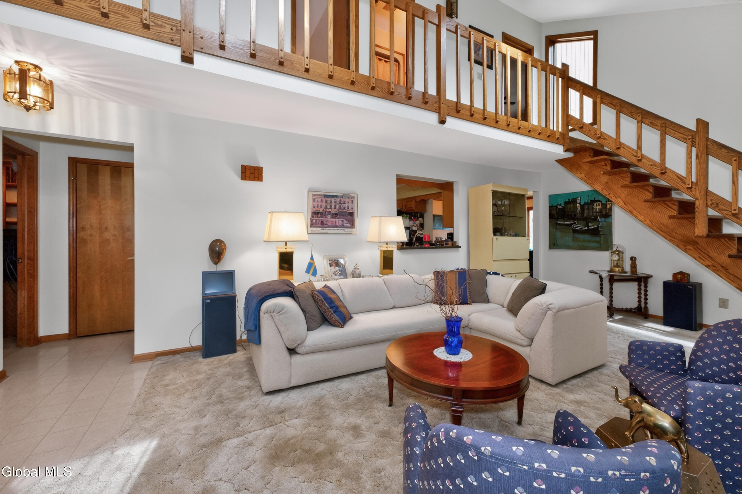 10 Durham Way Clifton Park, NY 12065 - Photo 7 of 50 1 Livingroom 2