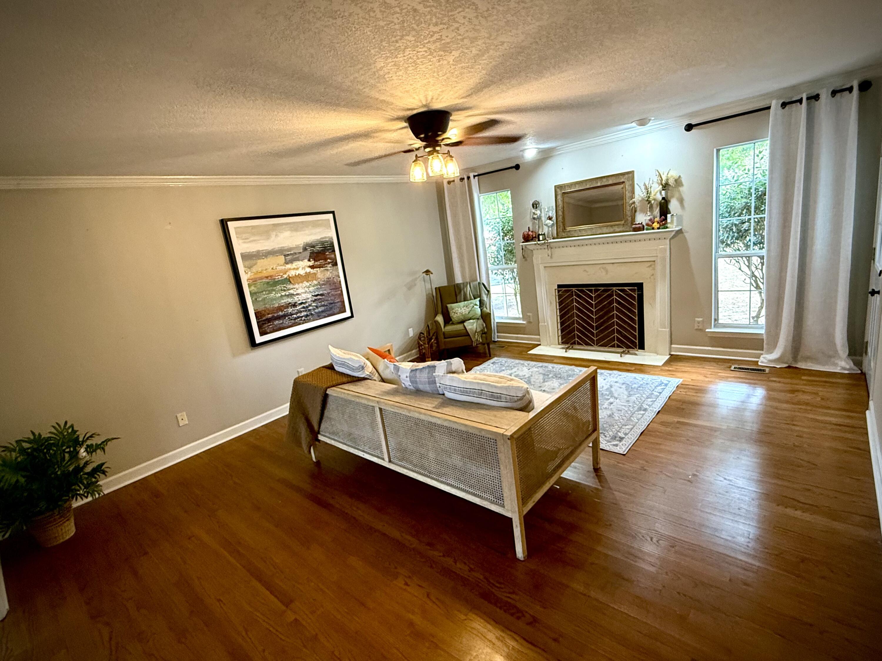 6900 Snow View Lane Ooltewah, TN 37363 - Photo 10 of 37 FullSizeRender