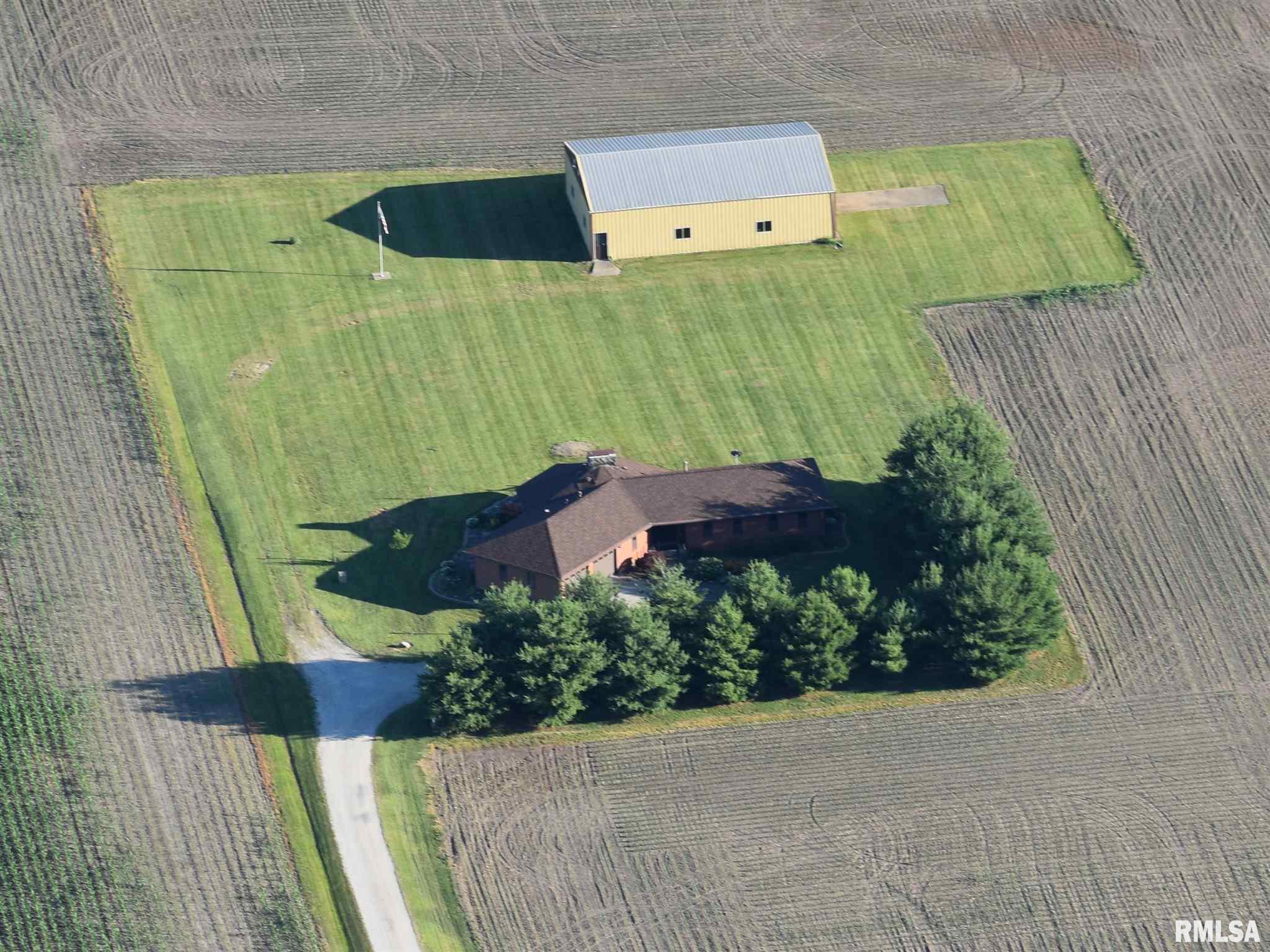 4726 Mechanicsburg Road Springfield, IL 62712 - Photo 1 of 43