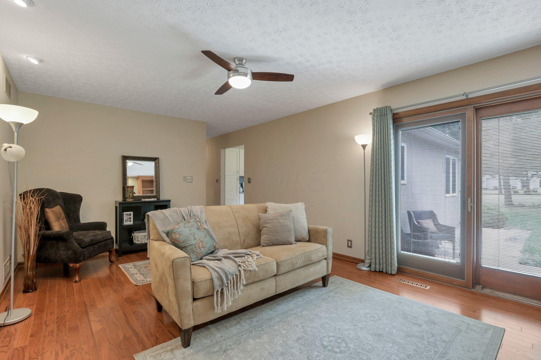 5611 Wilcox Road Dublin, OH 43016 - Photo 21 of 48 Family Room