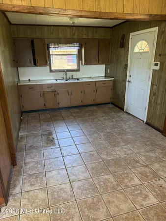 $70,000 | 4519 General Ike Boulevard, Moss Point, MS 39563