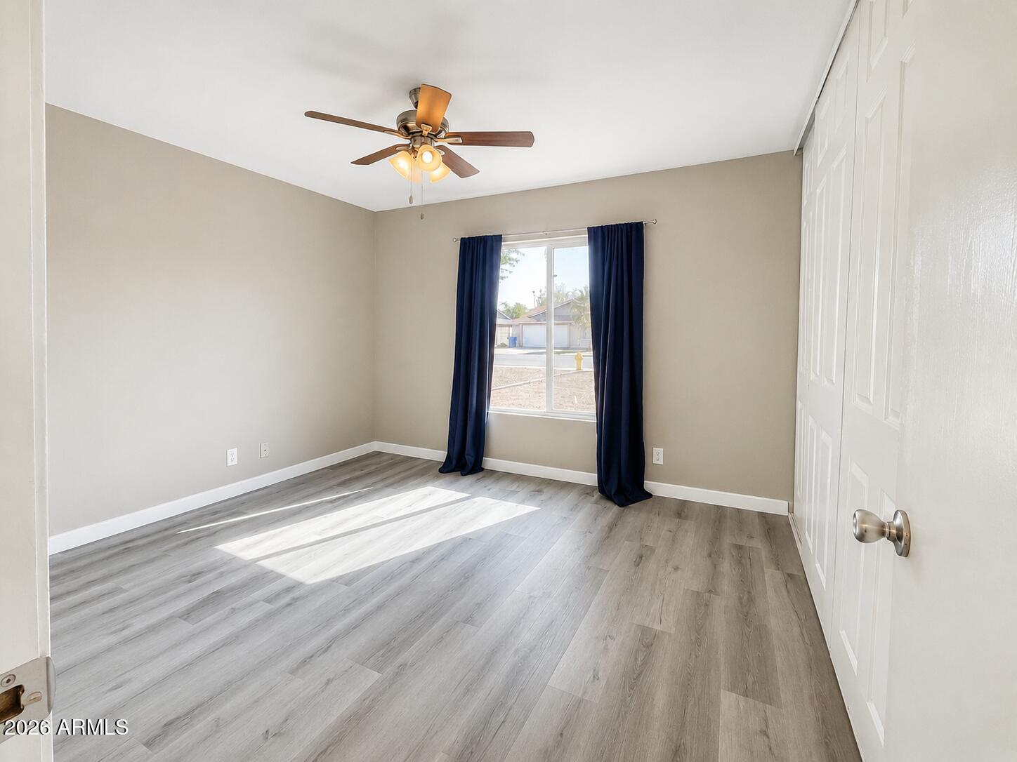 2433 South Evergreen Road Tempe, AZ 85282 - Photo 11 of 14 E14