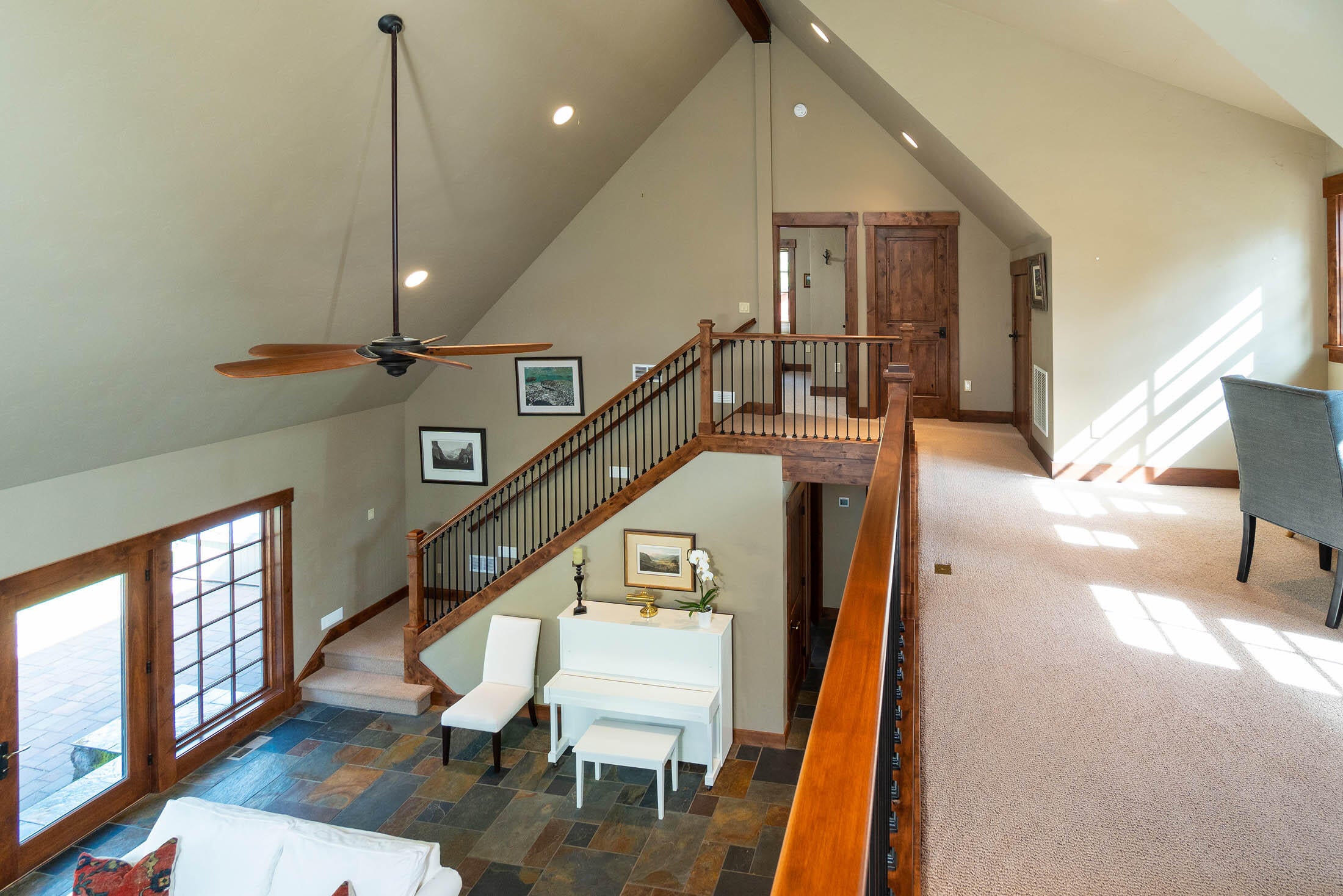 56055 Savage Road Bend, OR 97707 - Photo 17 of 40 34