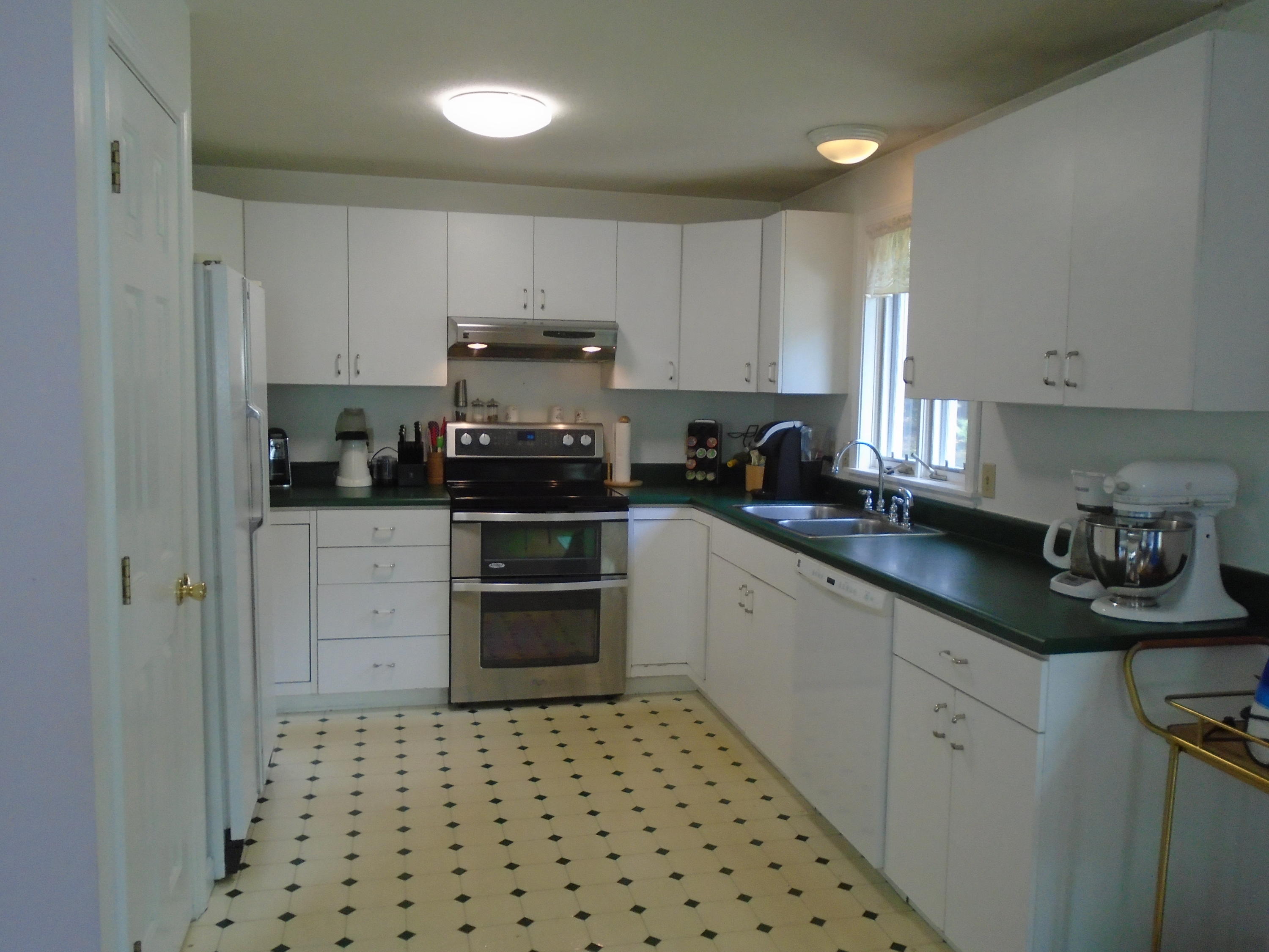 66 Timber Ridge Drive Arundel, ME 04046 - Photo 4 of 30 2019-07-24 10.19.45