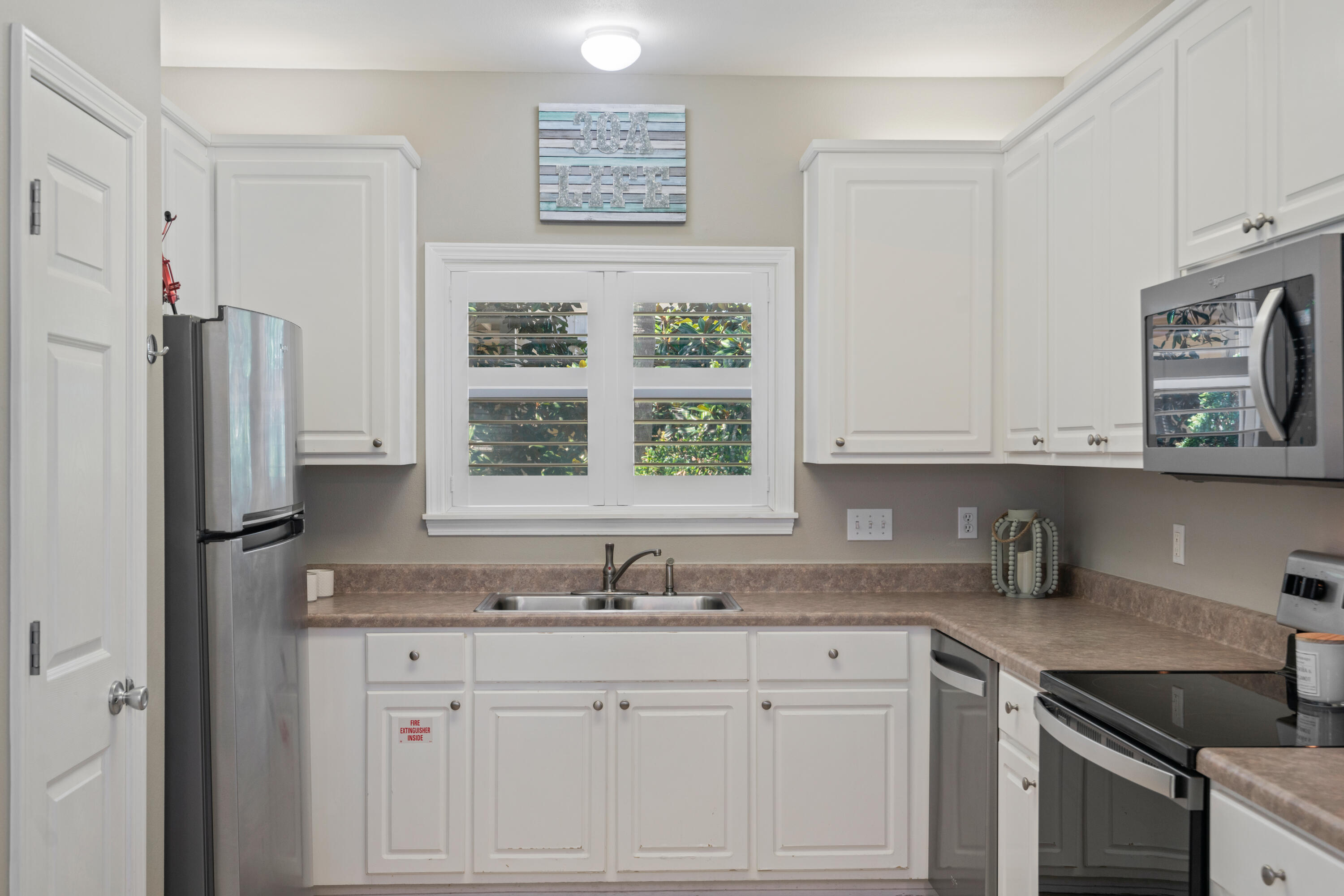 261 Hidden Lake Way Santa Rosa Beach, FL 32459 - Photo 10 of 49 Gallery Image 10