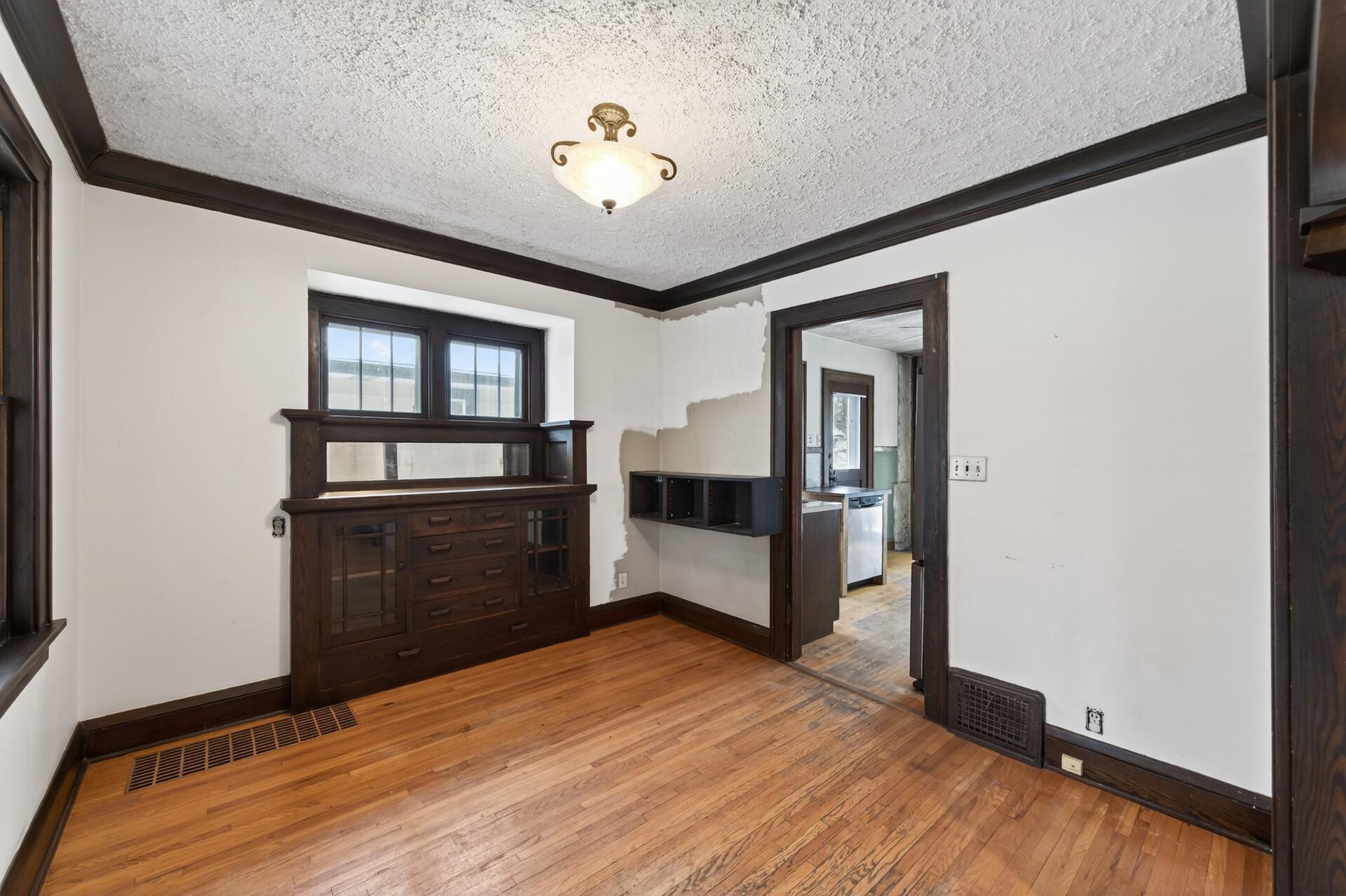 271 Pascal Street South St. Paul, MN 55105 - Photo 11 of 29