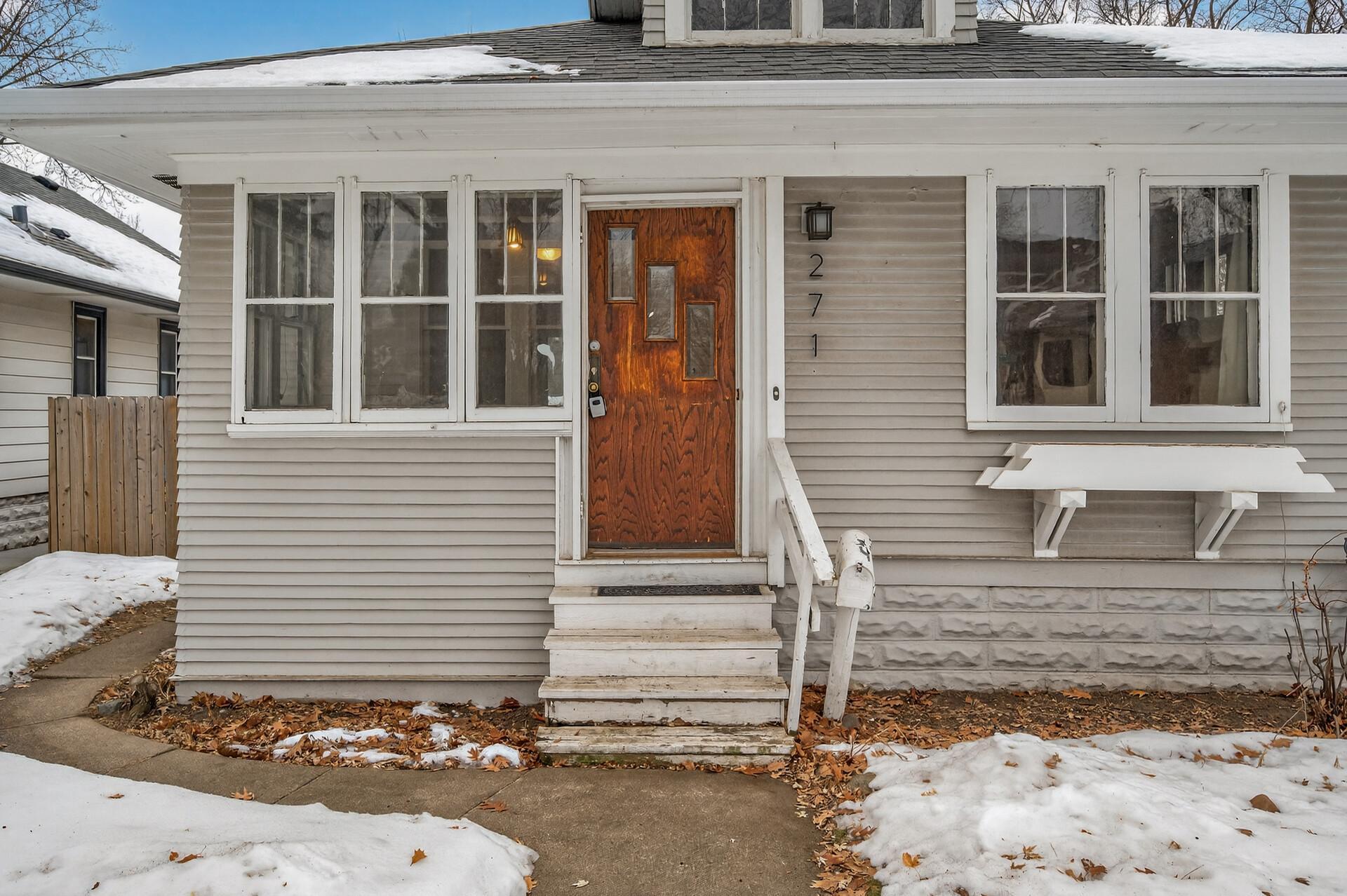 271 Pascal Street South St. Paul, MN 55105 - Photo 4 of 29