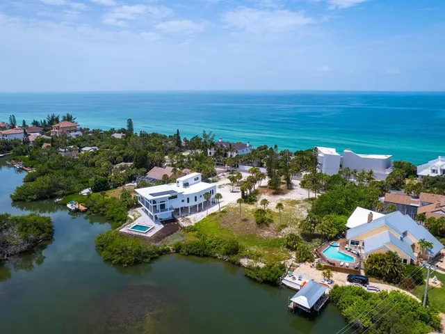 $1,750,000 | 4020 Casey Key Road, Nokomis, FL 34275