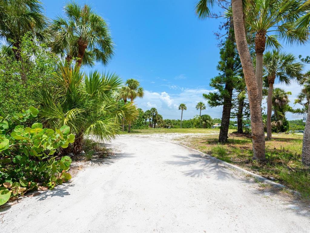 4020 Casey Key Road Nokomis, FL 34275 - Photo 4 of 7