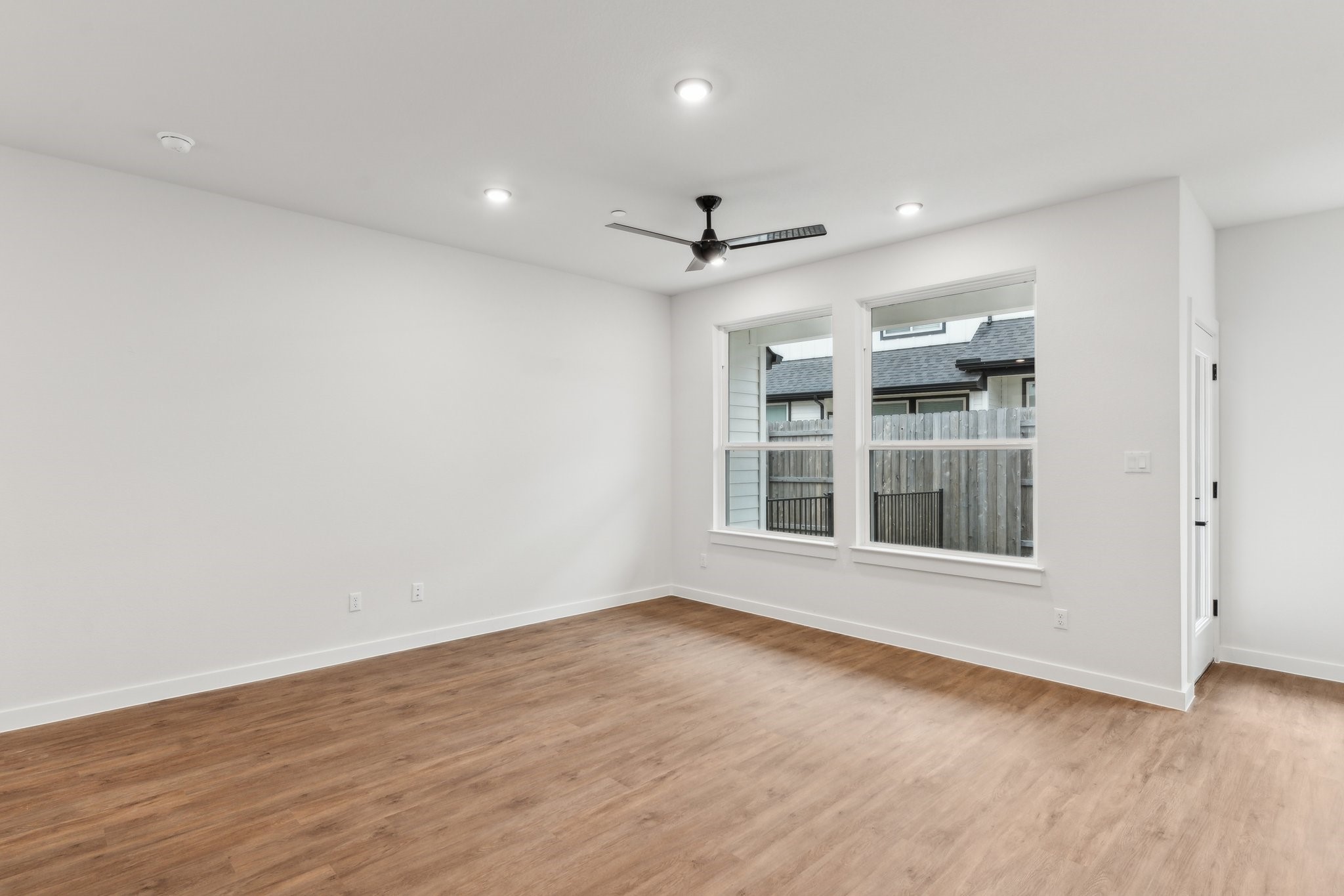 2600 Gattis School Road, Unit 1102 Round Rock, TX 78664 - Photo 4 of 27