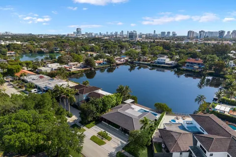 $2,850,000 | 19721 Northeast 23rd Avenue, Miami, FL 33180