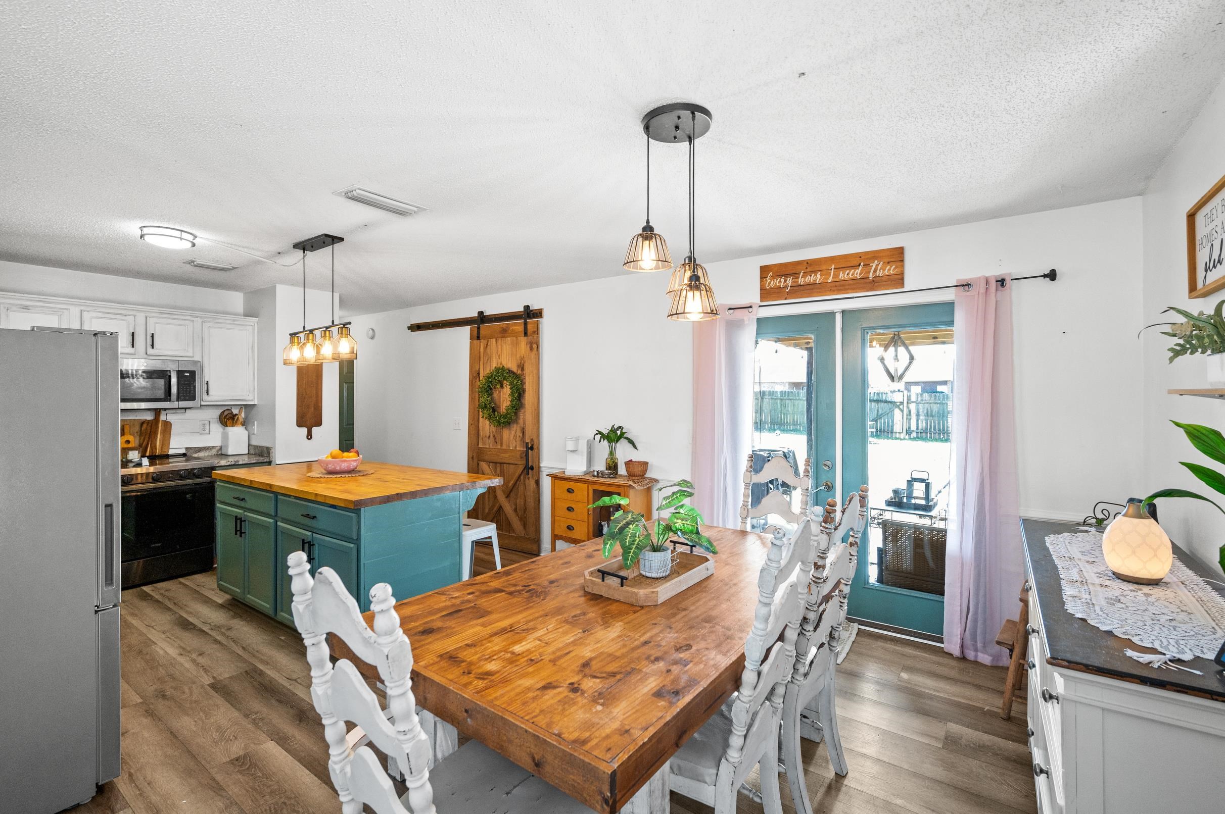 1603 Abbey Loop Foley, AL 36535 - Photo 15 of 35 Dining Area