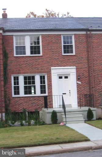 516 Academy Road Catonsville, MD 21228 - Photo 1 of 11 Exterior (Main)