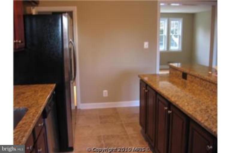 516 Academy Road Catonsville, MD 21228 - Photo 2 of 11 Kitchen #2