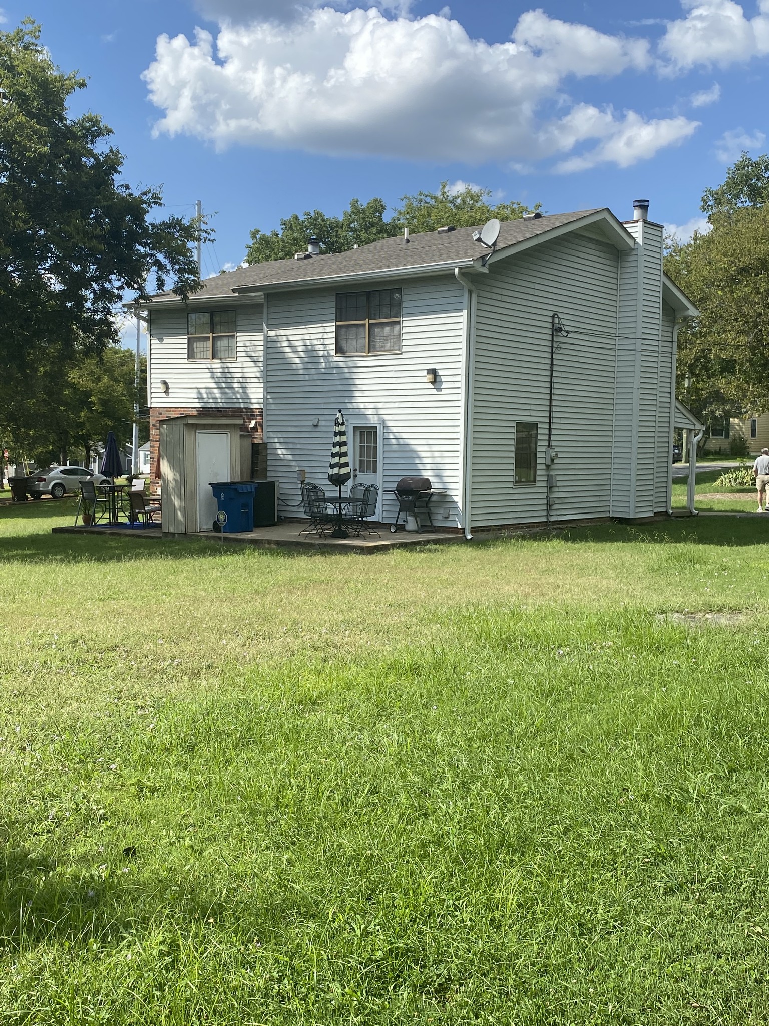 704 Neelys Bend Road Madison, TN 37115 - Photo 2 of 15 a view of a house with a yard