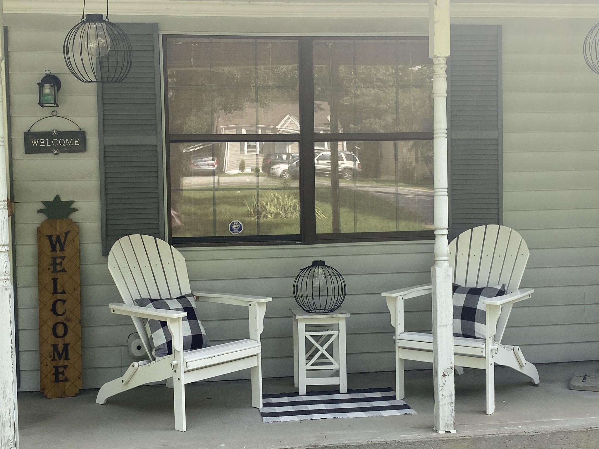704 Neelys Bend Road Madison, TN 37115 - Photo 5 of 15 a view of entryway with livingroom