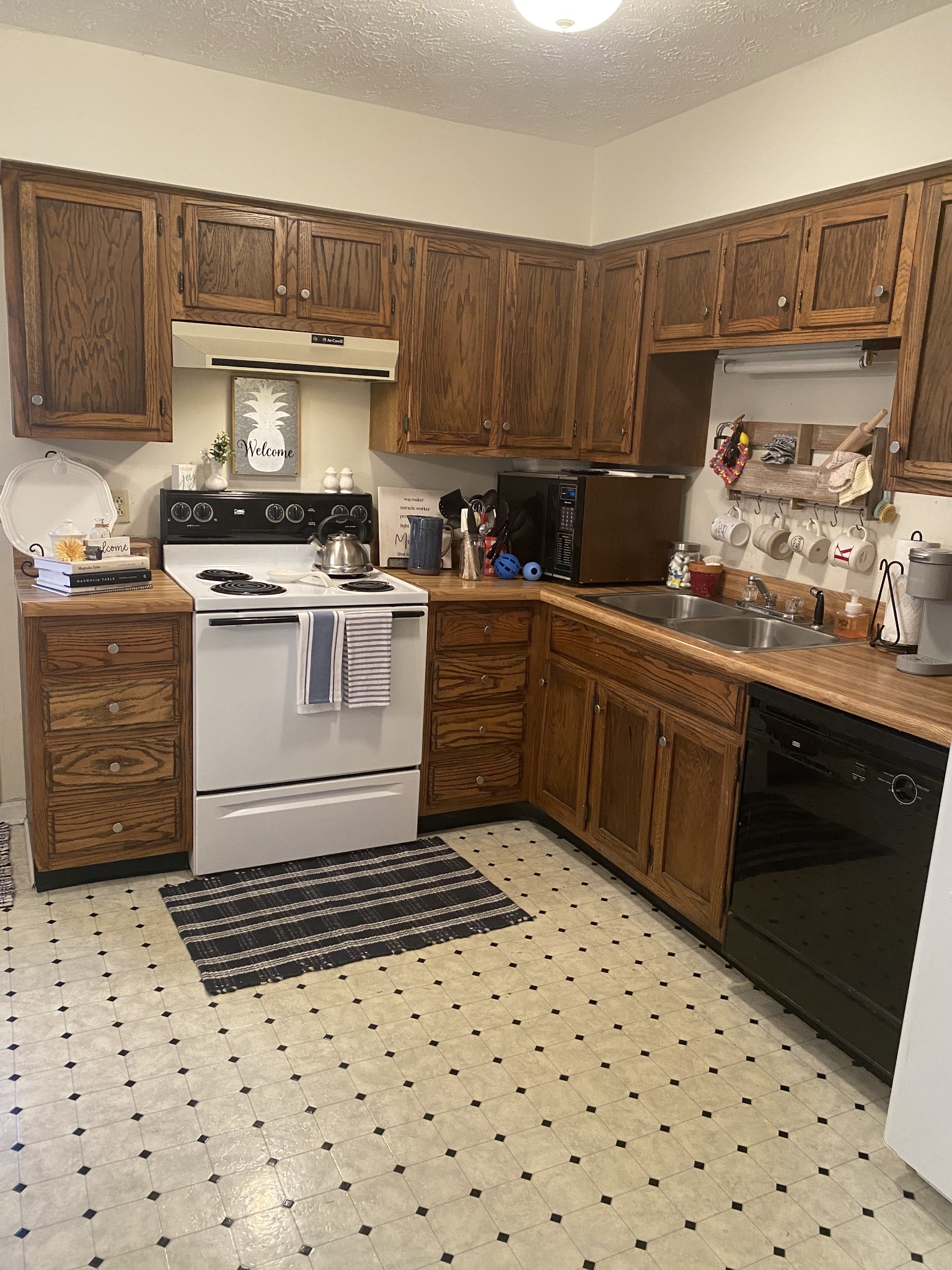 704 Neelys Bend Road Madison, TN 37115 - Photo 9 of 15