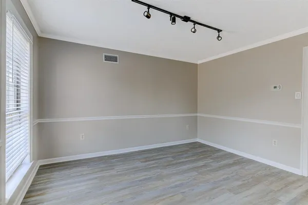 $2,400 | 7801 Autumn Creek Drive, Memphis, TN 38018