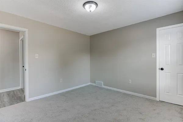 $2,400 | 7801 Autumn Creek Drive, Memphis, TN 38018