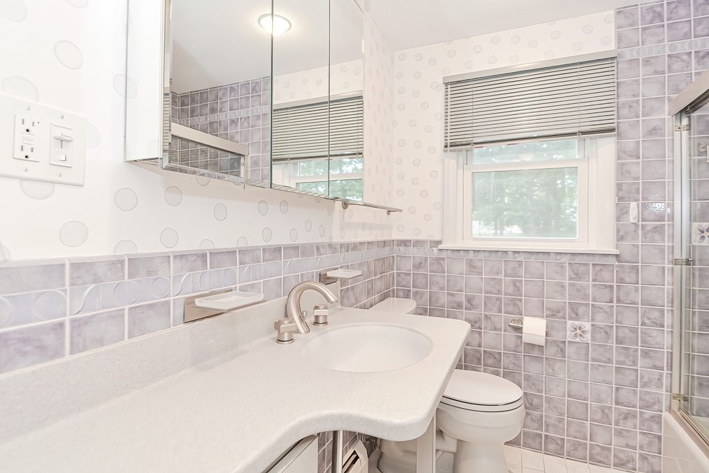 27 Smith Road Randolph, MA 02368 - Photo 21 of 29 Gallery Image 21