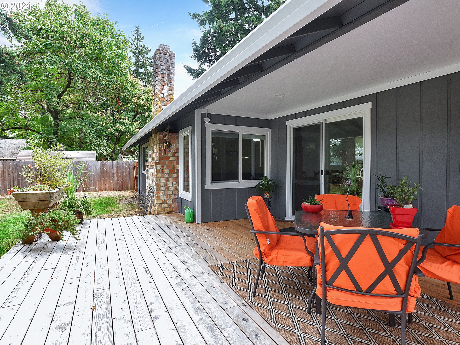 11611 Southeast Reedway Street Portland, OR 97266 - Photo 23 of 29