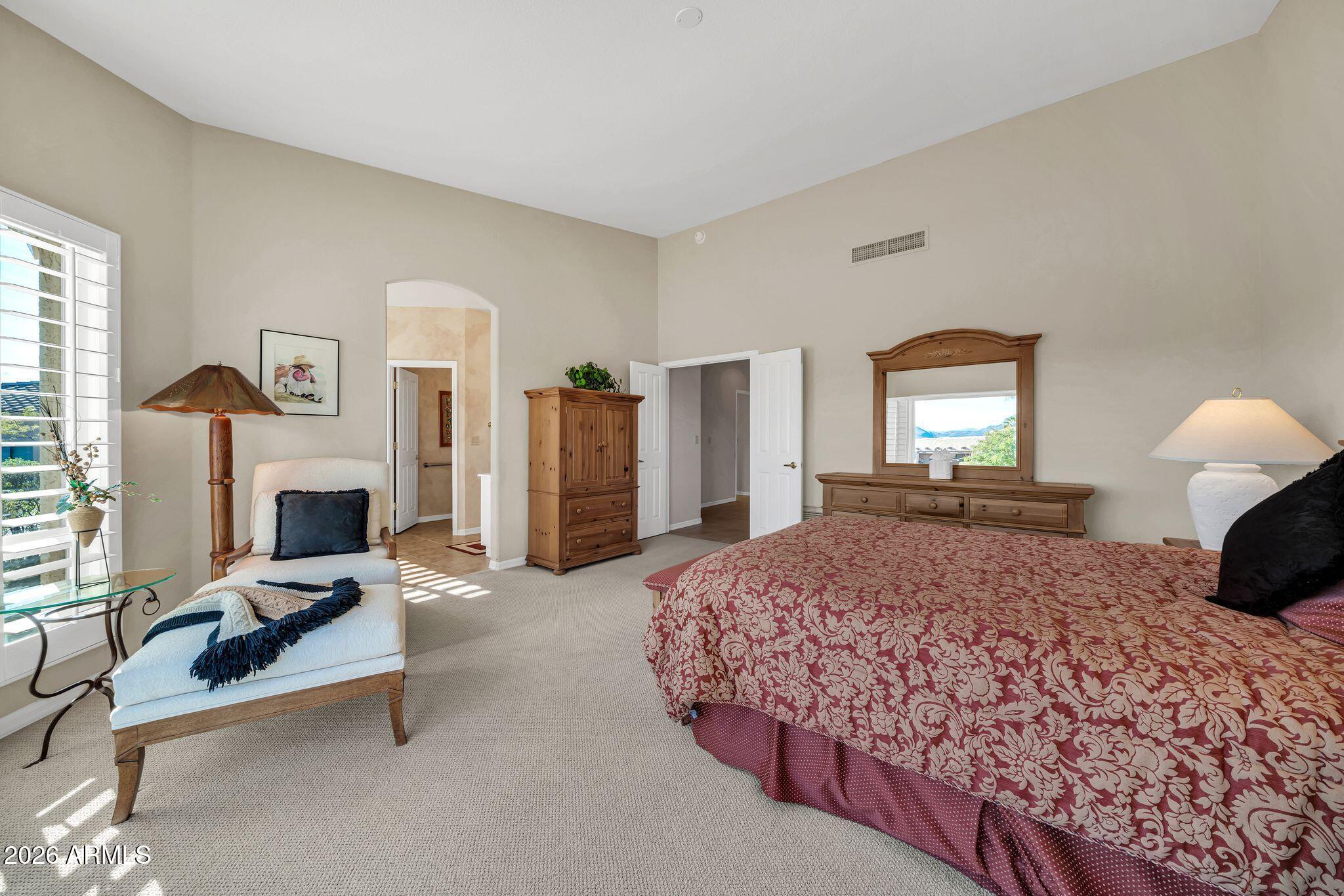 24810 North Vado Court Rio Verde, AZ 85263 - Photo 23 of 42 Primary en-suite