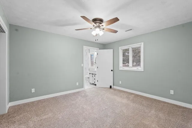 $199,900 | 10 East Locust Street, Ashmore, IL 61912