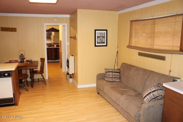 134 Riverside Drive Greentown, PA 18426 - Photo 7 of 15