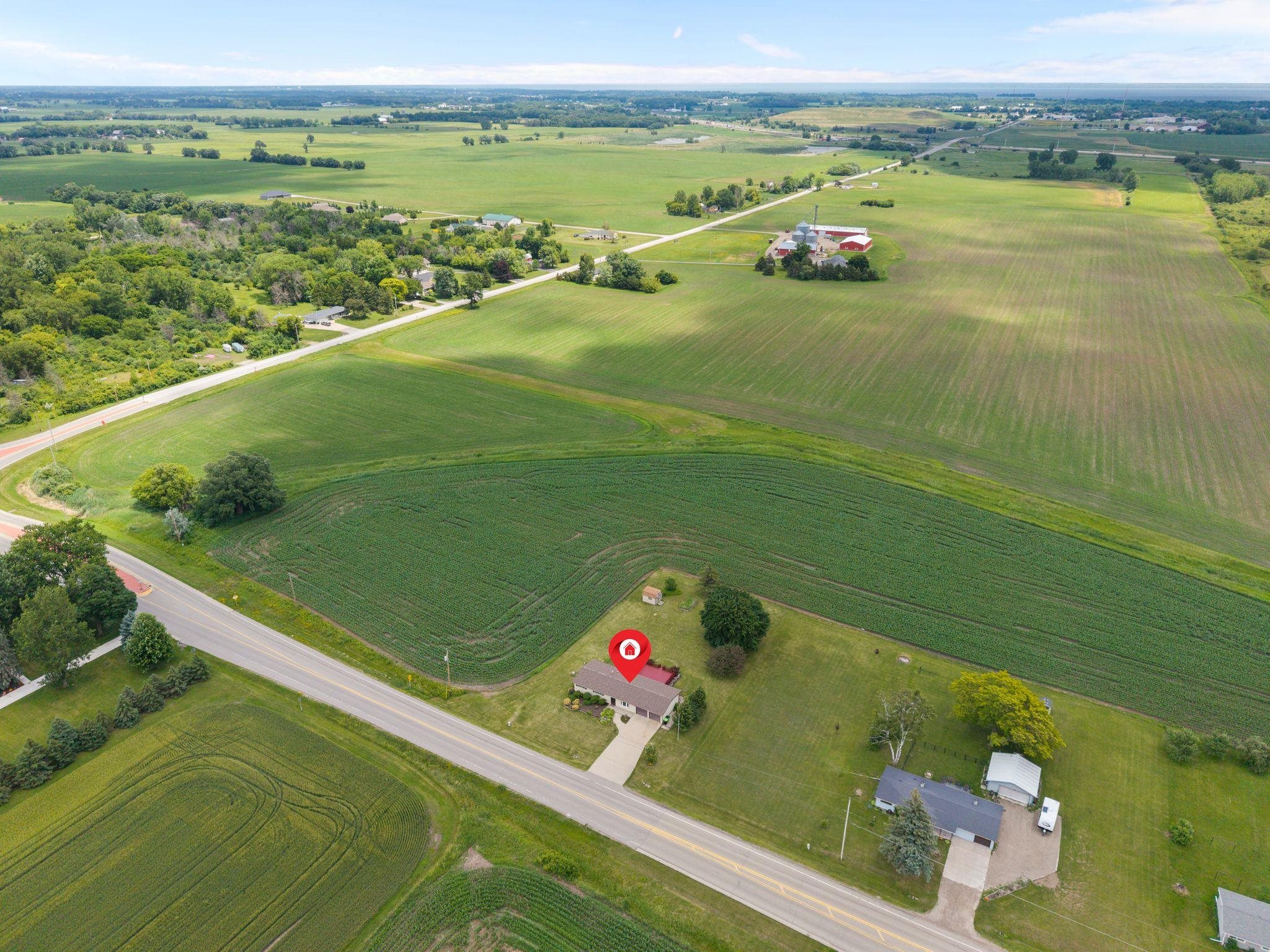 4400 County Rd T Oshkosh, WI 54904 - Photo 35 of 51