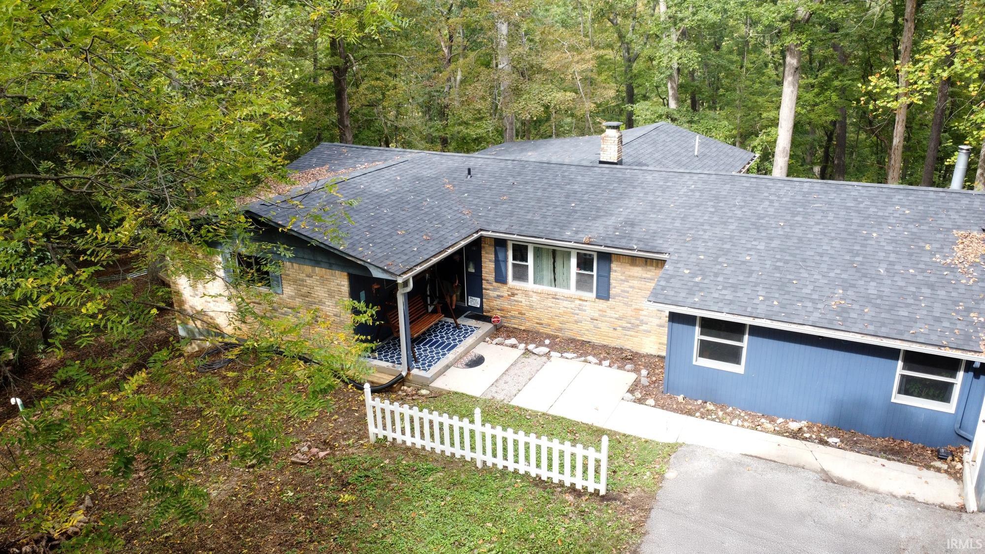 7716 South Patton Road Bloomington, IN 47401 - Photo 2 of 35 Gallery Image 2