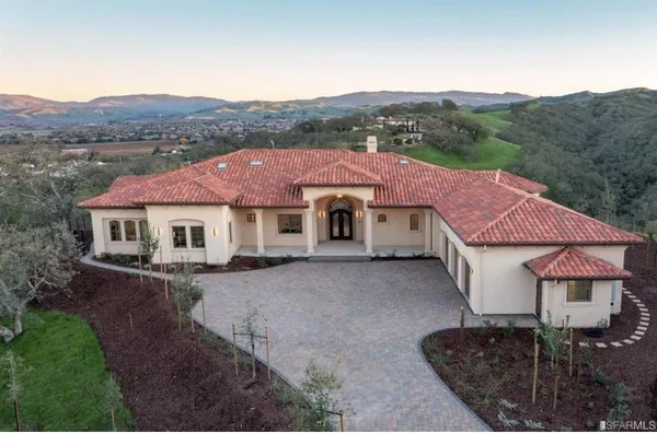 $6,799,000 | 5 Winding Oaks Drive, Pleasanton, CA 94566