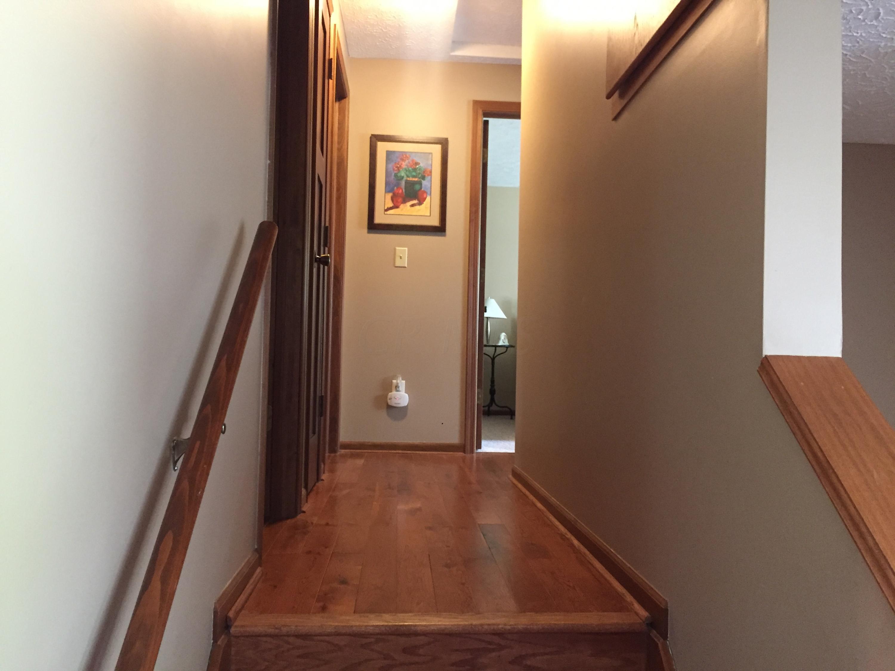1739 Pickerington Road Lancaster, OH 43130 - Photo 16 of 30