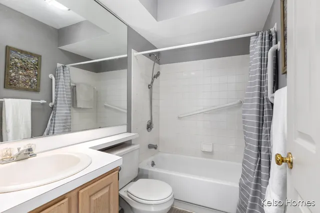 $369,900 | 2016 Tall Meadow Street Northeast, Grand Rapids, MI 49505