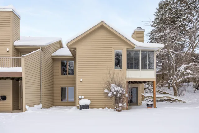 $369,900 | 2016 Tall Meadow Street Northeast, Grand Rapids, MI 49505