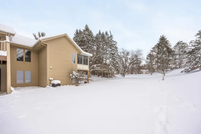 $369,900 | 2016 Tall Meadow Street Northeast, Grand Rapids, MI 49505