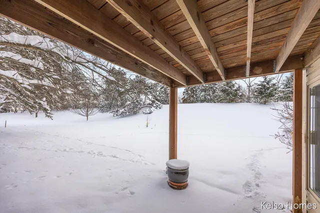 $369,900 | 2016 Tall Meadow Street Northeast, Grand Rapids, MI 49505