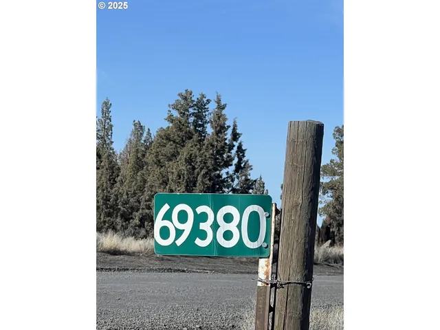 a sign that is on a wall