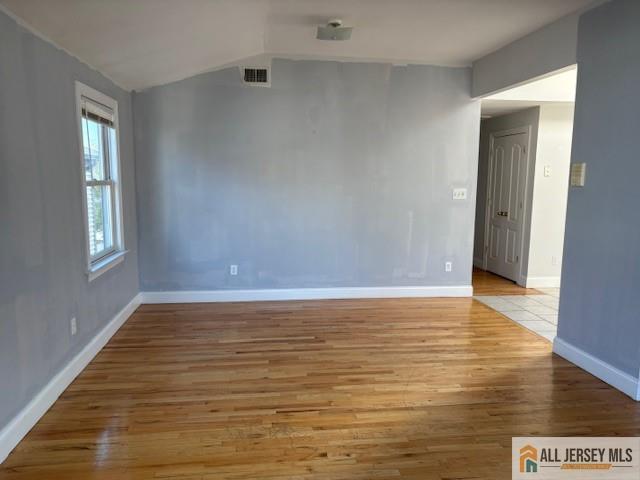 728 Linden Avenue, Unit 2 Elizabeth, NJ 07202 - Photo 11 of 17