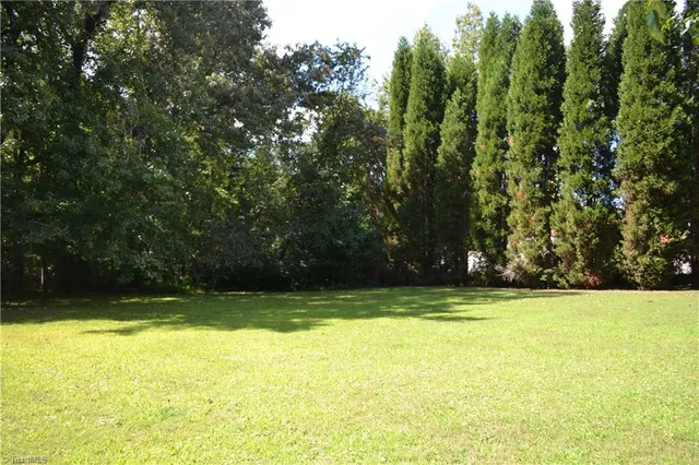 $199,900 | 202 West Tidball Avenue, Madison, NC 27025