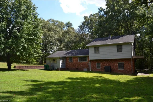 $199,900 | 202 West Tidball Avenue, Madison, NC 27025