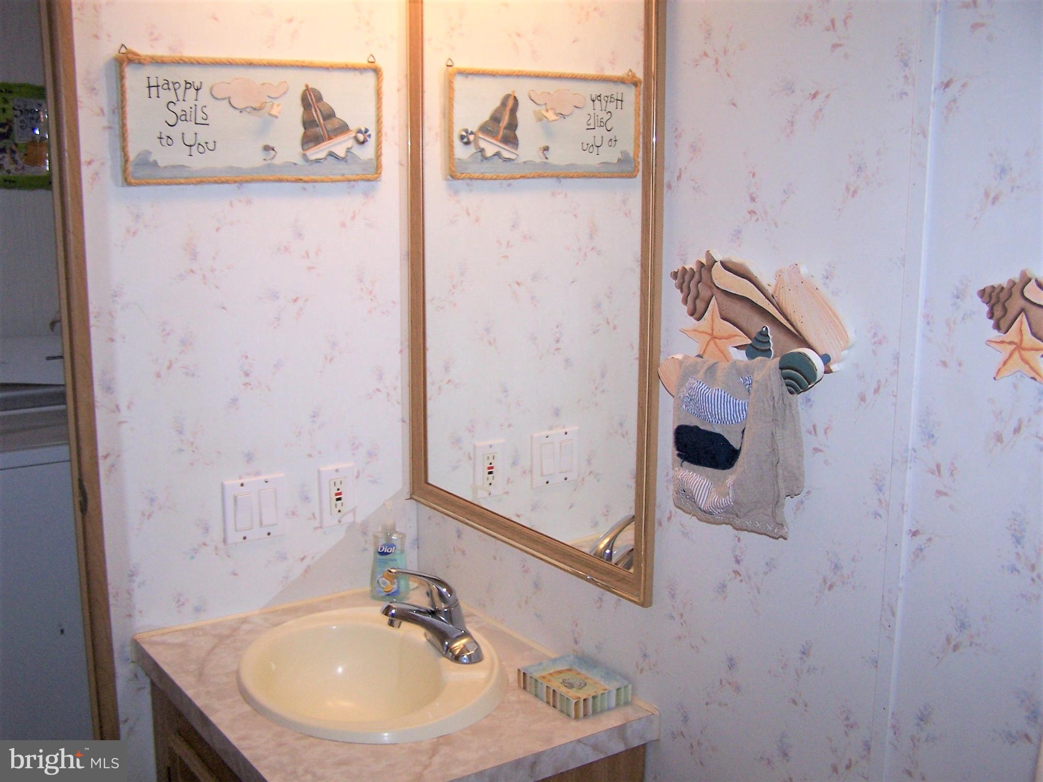 13334 Nantucket Road Ocean City, MD 21842 - Photo 26 of 40 Bathroom #1