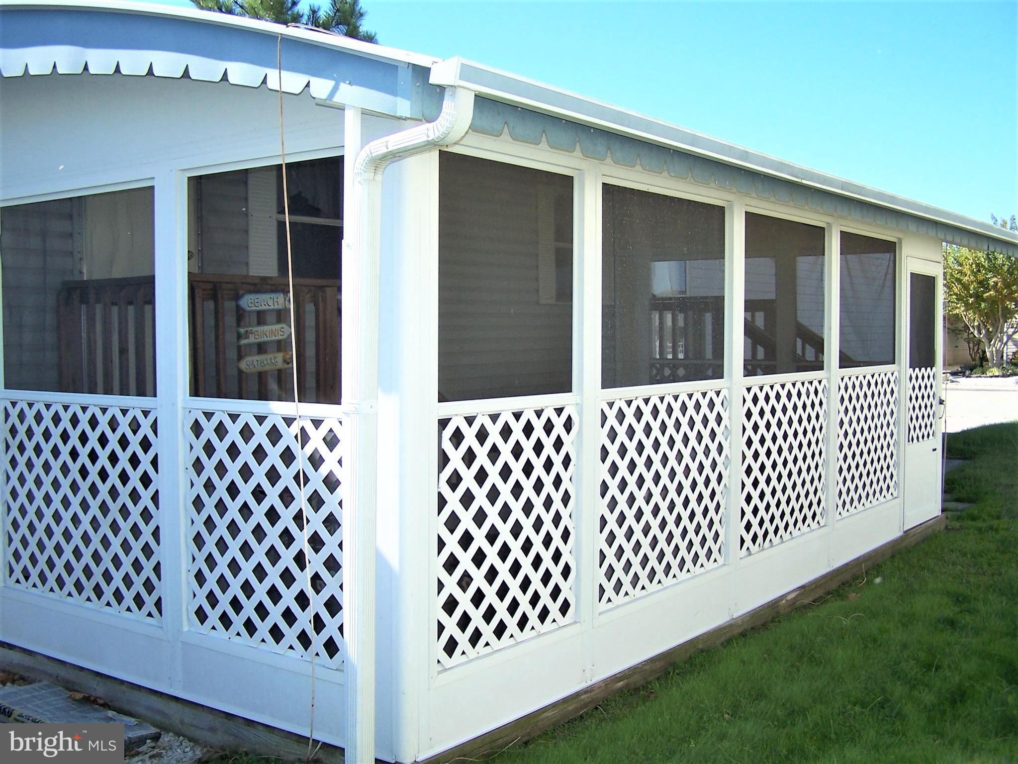 13334 Nantucket Road Ocean City, MD 21842 - Photo 6 of 40 Screened Porch