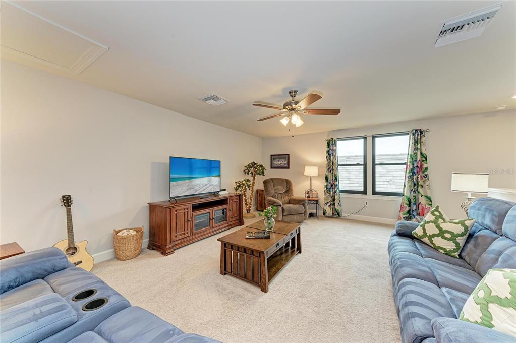 7572 Viola Loop Bradenton, FL 34202 - Photo 35 of 65