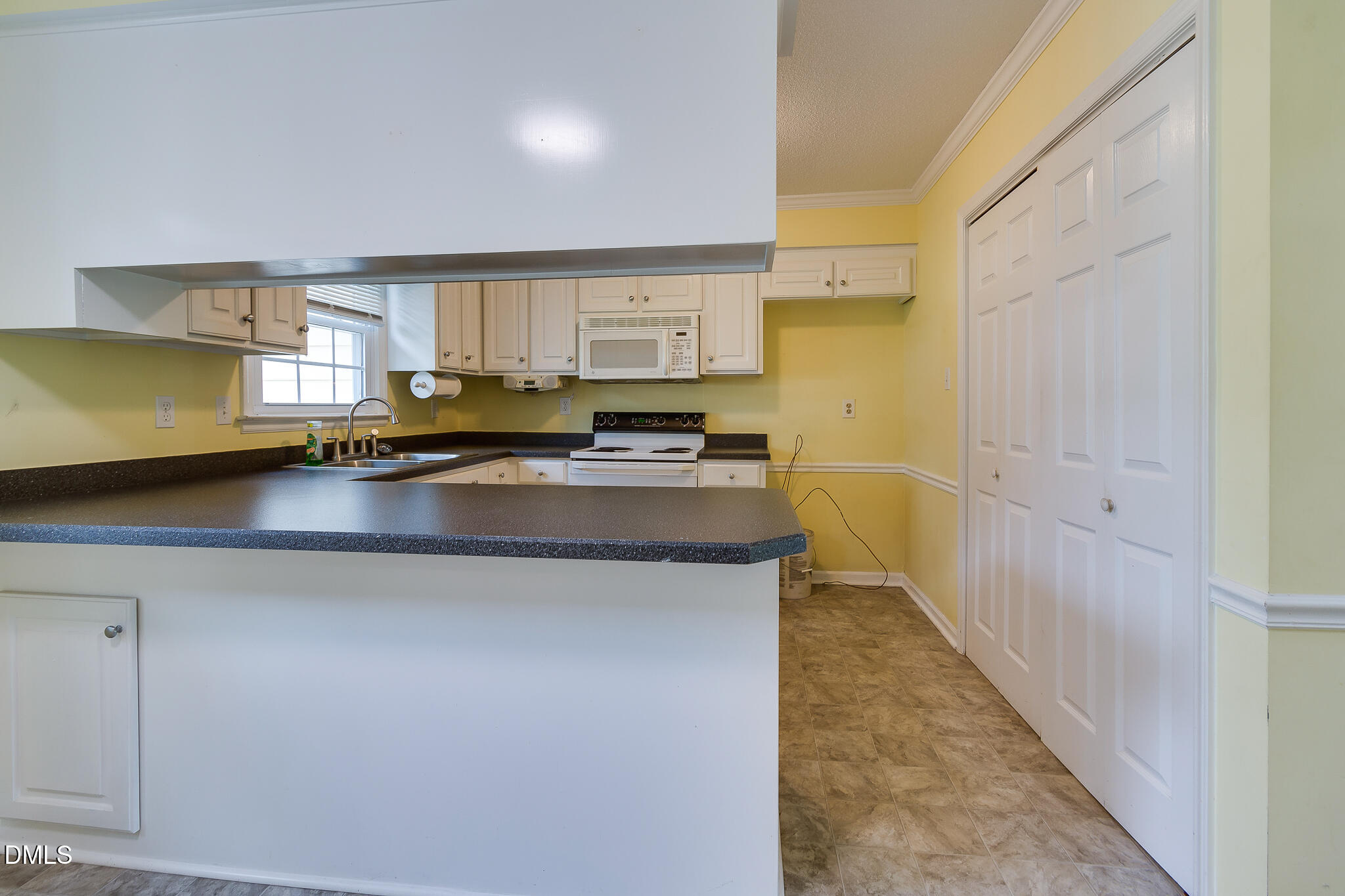 4124 Iverson Street Raleigh, NC 27604 - Photo 20 of 32 26-21